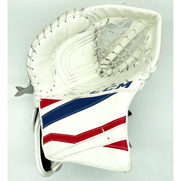 CCM Extreme Flex III - Used Pro Stock Full Right Goalie Glove (White/Red)