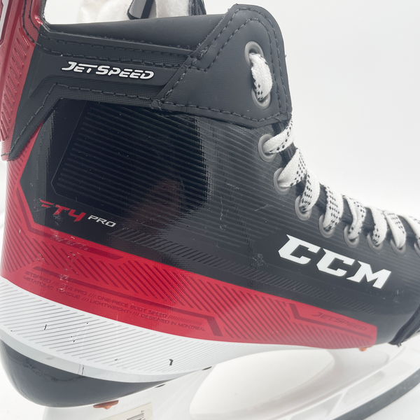 CCM Jetspeed FT4 Pro - Pro Stock Hockey Skates - Size 8.25R