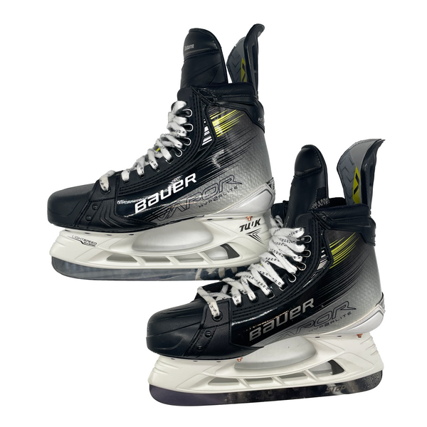 Bauer Vapor Hyperlite 2 - CHL Pro Stock Hockey Skates - Size 8.5D