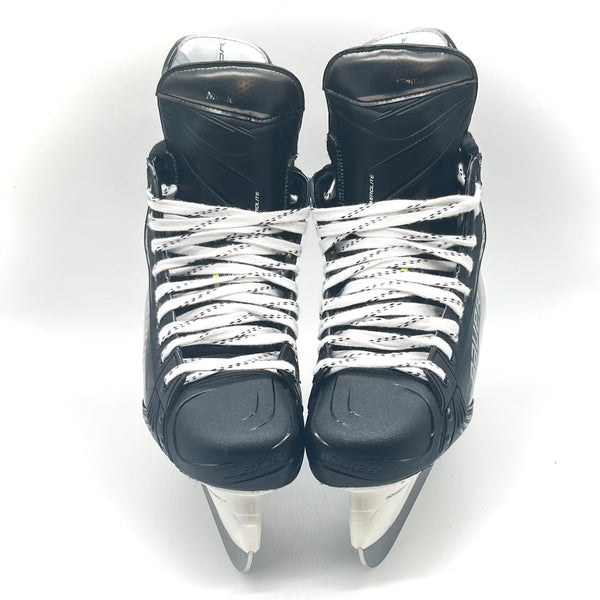 Bauer Vapor Hyperlite 2 - Pro Stock Hockey Skates - Size 8D/8D