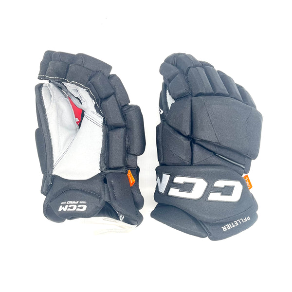 CCM HGJSPP - NHL Pro Stock Glove - Jakob Pelletier (Black)