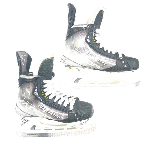 Used - Bauer Vapor Hyperlite Skates Pro Stock - Brianne Jenner (PWHL)