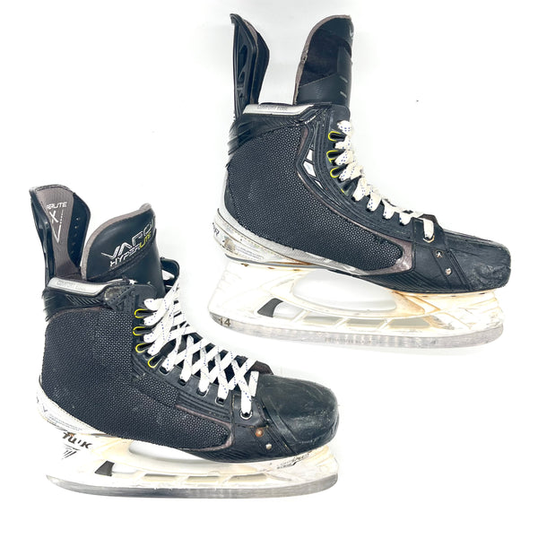 Used - Bauer Vapor Hyperlite Pro Stock Skates - Size 8D (L)/7.5D (R)