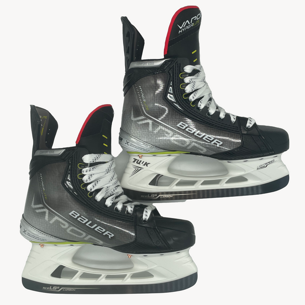 Bauer Vapor Hyperlite - Pro Stock Hockey Skates - Size 8 Fit 1