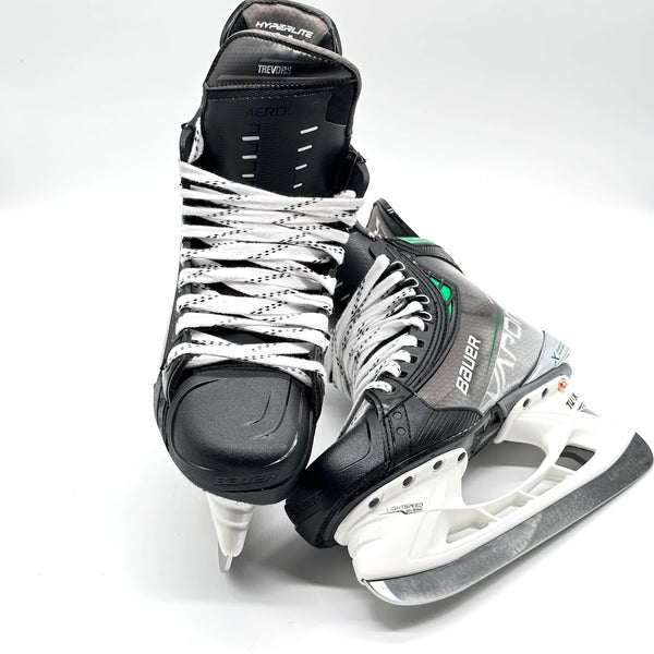 Bauer Vapor Hyperlite - Pro Stock Hockey Skates - Size 5.5D (#2)