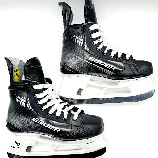 Bauer Vapor Hyperlite 2 - Pro Stock Hockey Skates - Size 5.5D