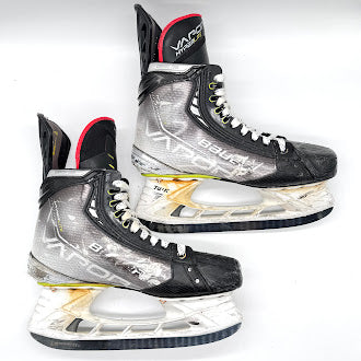 Used Bauer Vapor Hyperlite - Pro Stock Hockey Skates - 6.5 fit 2